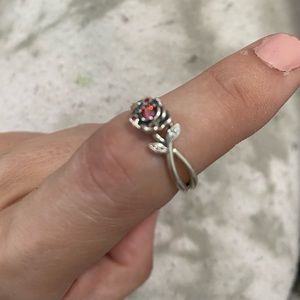 Pandora Beauty & the Beast Rose ring. Size 6.